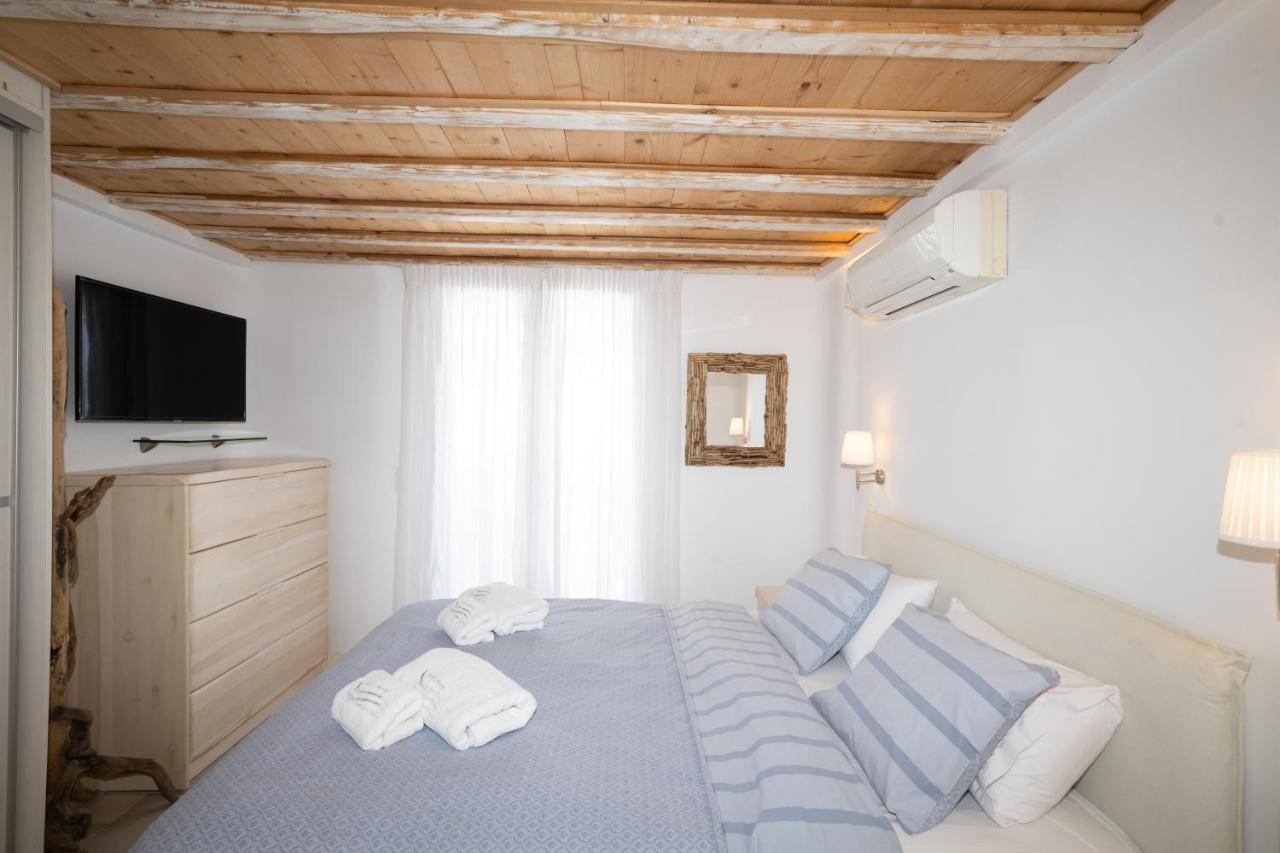 Blue, White And Grey Suites Ornos (Mykonos) Exterior foto