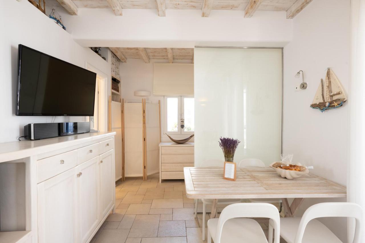 Blue, White And Grey Suites Ornos (Mykonos) Exterior foto