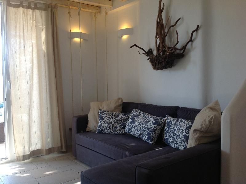 Blue, White And Grey Suites Ornos (Mykonos) Exterior foto